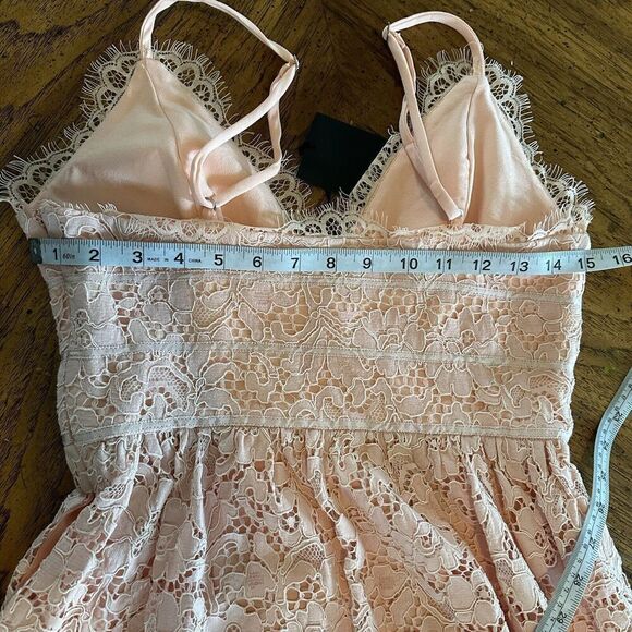 NBD REVOLVE Give It Up Light Pink Lace Mini Dress Woman’s Small NWT - Picture 7 of 16